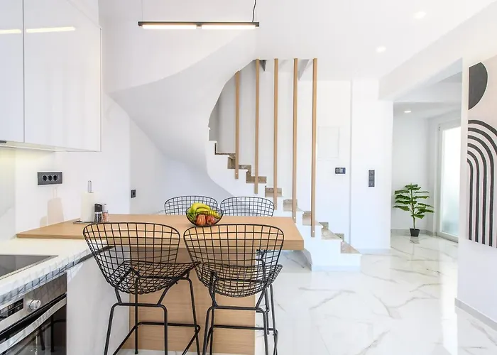 Aikanto Residence